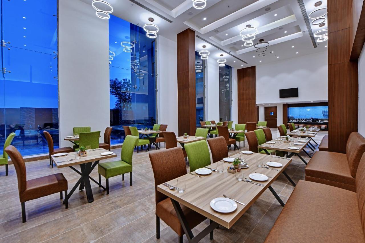 The Fern An Ecotel Hotel, Alwar Sariska Eksteriør bilde